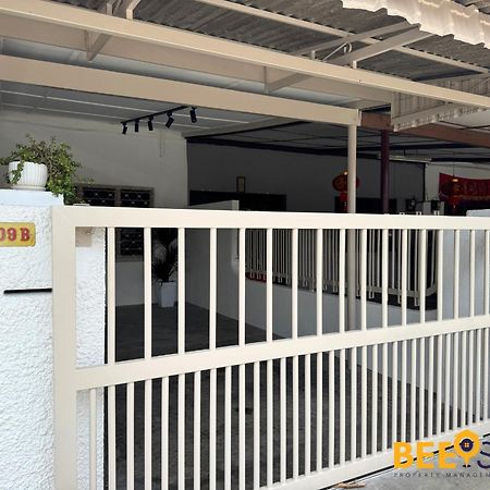 Jenjarom Modern Homestay Jenjarum Exterior foto